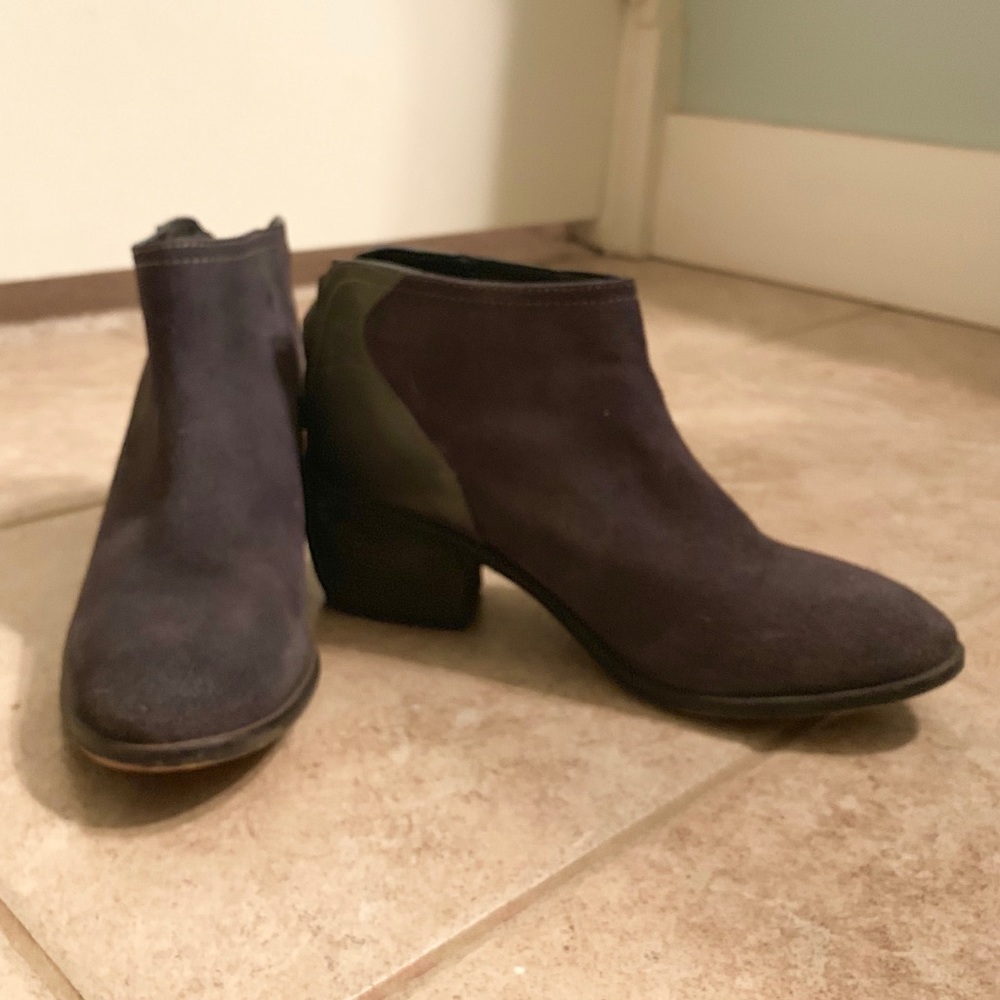 Gray Charles David Booties